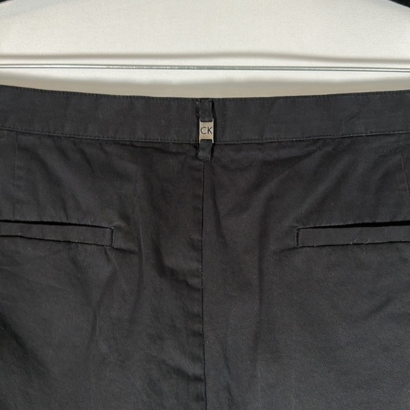 Calvin Klein Mens Black Cargo Shorts - Picture 8 of 9